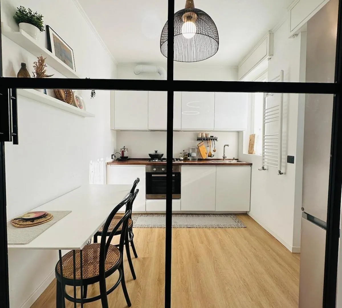 Southern Milan M1 Red Line Metro 20 Min To City Center Apartamento